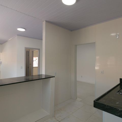 Casa à venda com 85m², 2 quartos e 1 vaga Casa à venda com 85m², 2 quartos e 1 vagaCozinha