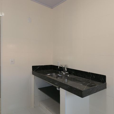 Casa à venda com 85m², 2 quartos e 1 vaga Casa à venda com 85m², 2 quartos e 1 vagaCozinha