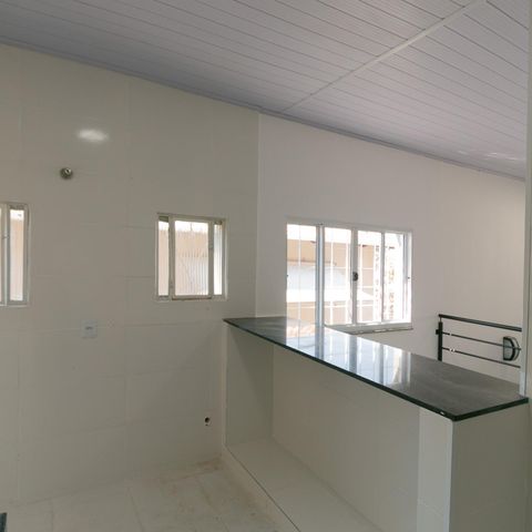 Casa à venda com 85m², 2 quartos e 1 vaga Casa à venda com 85m², 2 quartos e 1 vagaCozinha