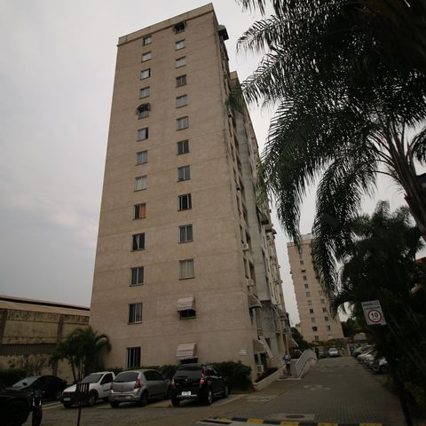 Apartamento para alugar com 52m², 2 quartos e 1 vagaFachada do bloco