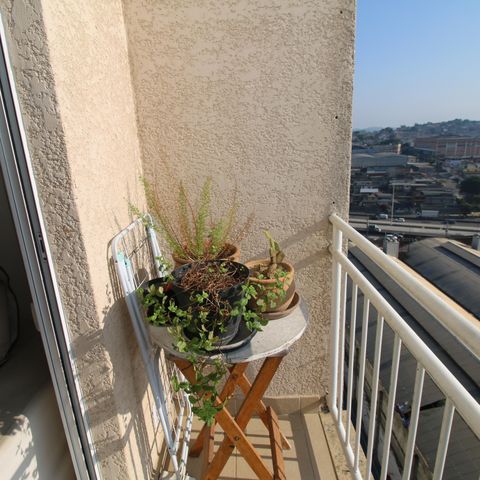 Apartamento para alugar com 52m², 2 quartos e 1 vagaVaranda