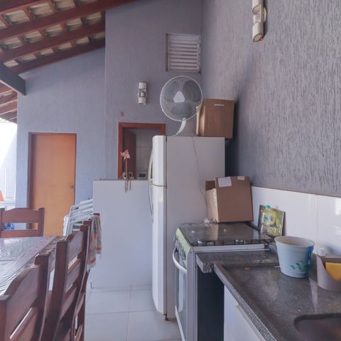 Casa à venda com 225m², 3 quartos e 6 vagas Casa à venda com 225m², 3 quartos e 6 vagasChurrasqueira