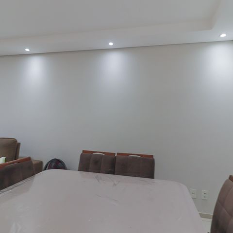 Casa à venda com 225m², 3 quartos e 6 vagas Casa à venda com 225m², 3 quartos e 6 vagasSala