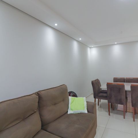 Casa à venda com 225m², 3 quartos e 6 vagas Casa à venda com 225m², 3 quartos e 6 vagasSala