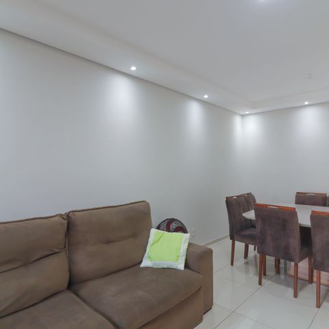 Casa à venda com 225m², 3 quartos e 6 vagas Casa à venda com 225m², 3 quartos e 6 vagasSala