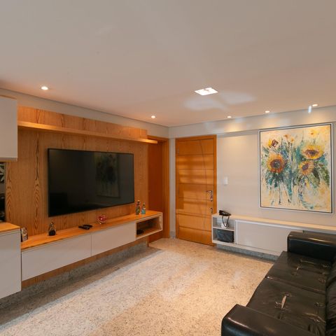 Apartamento à venda com 210m², 4 quartos e 4 vagas Apartamento à venda com 210m², 4 quartos e 4 vagasSala