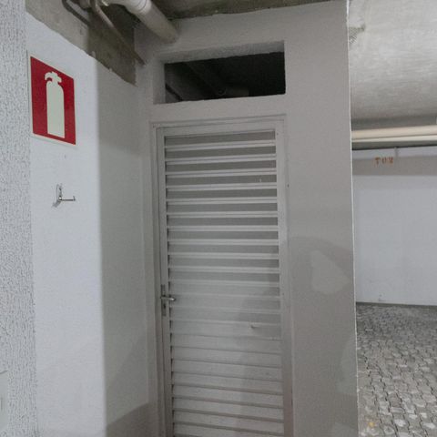 Apartamento à venda com 210m², 4 quartos e 4 vagas Apartamento à venda com 210m², 4 quartos e 4 vagasÁrea comum