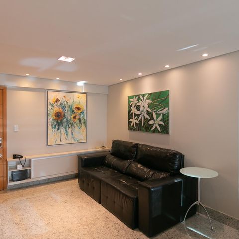 Apartamento à venda com 210m², 4 quartos e 4 vagas Apartamento à venda com 210m², 4 quartos e 4 vagasSala