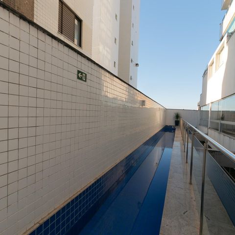 Apartamento à venda com 210m², 4 quartos e 4 vagas Apartamento à venda com 210m², 4 quartos e 4 vagasÁrea comum