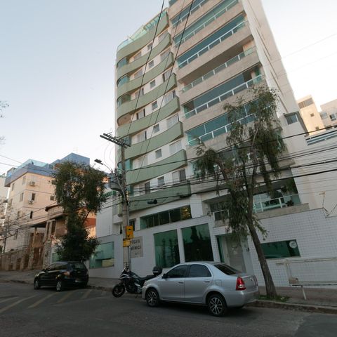 Apartamento à venda com 210m², 4 quartos e 4 vagas Apartamento à venda com 210m², 4 quartos e 4 vagasFachada