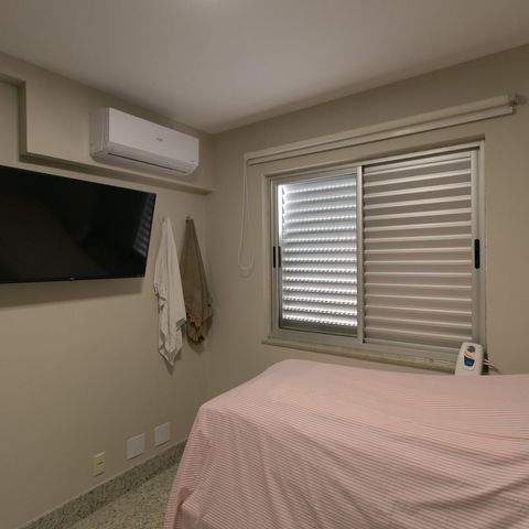 Apartamento à venda com 210m², 4 quartos e 4 vagas Apartamento à venda com 210m², 4 quartos e 4 vagasSuíte 1