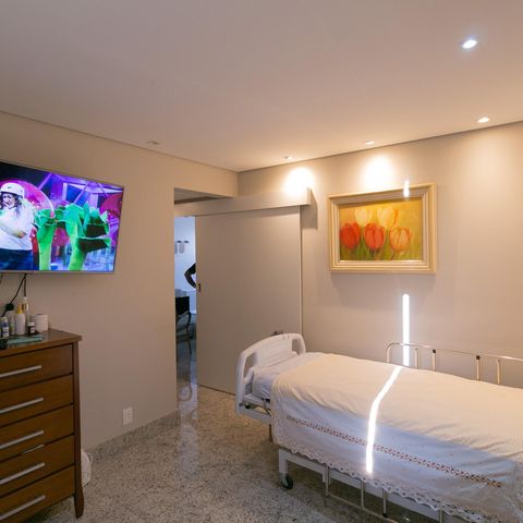 Apartamento à venda com 210m², 4 quartos e 4 vagas Apartamento à venda com 210m², 4 quartos e 4 vagasSuíte 4