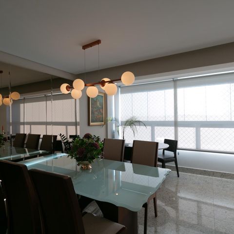 Apartamento à venda com 210m², 4 quartos e 4 vagas Apartamento à venda com 210m², 4 quartos e 4 vagasSala