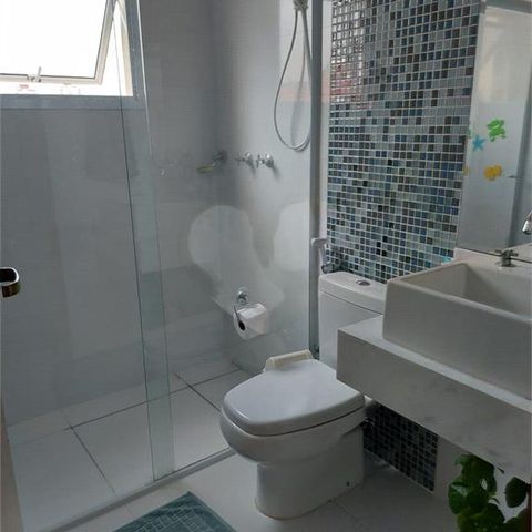 Casa à venda com 247m², 4 quartos e 4 vagas