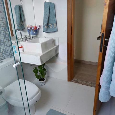 Casa à venda com 247m², 4 quartos e 4 vagas