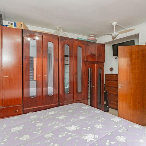 Casa à venda com 110m², 3 quartos e 2 vagasSuíte