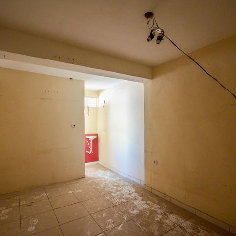 Casa à venda com 463m², 9 quartos e 8 vagas Casa à venda com 463m², 9 quartos e 8 vagasSuíte 2