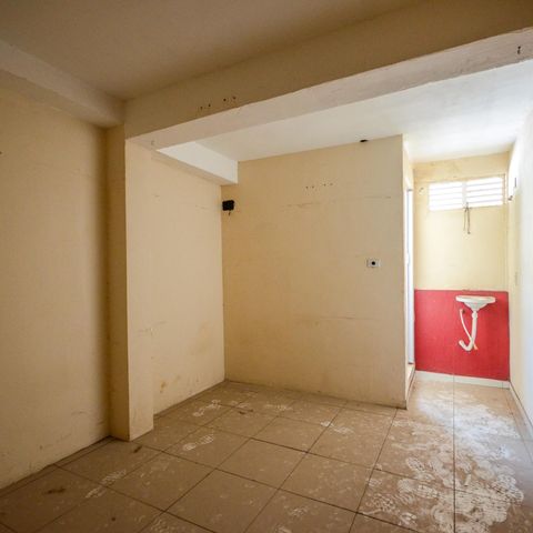 Casa à venda com 463m², 9 quartos e 8 vagas Casa à venda com 463m², 9 quartos e 8 vagasSuíte 2