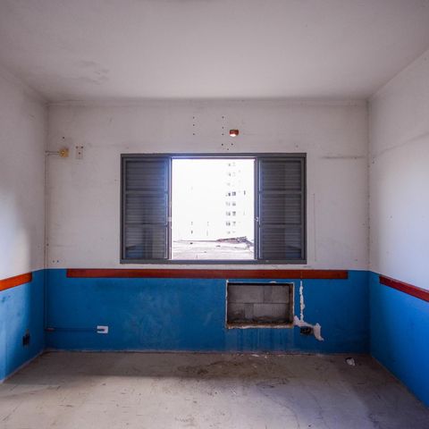 Casa à venda com 463m², 9 quartos e 8 vagas Casa à venda com 463m², 9 quartos e 8 vagasQuarto 1