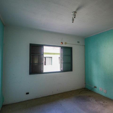 Casa à venda com 463m², 9 quartos e 8 vagas Casa à venda com 463m², 9 quartos e 8 vagasQuarto 3