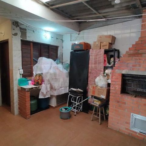 Casa à venda com 144m², 3 quartos e sem vaga