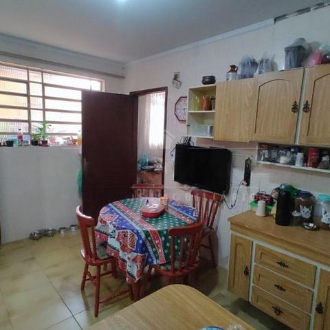 Casa à venda com 144m², 3 quartos e sem vaga