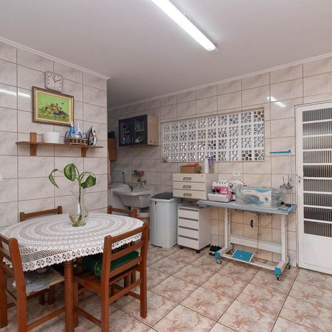 Casa à venda com 149m², 3 quartos e 2 vagas Casa à venda com 149m², 3 quartos e 2 vagasÁrea de Serviço