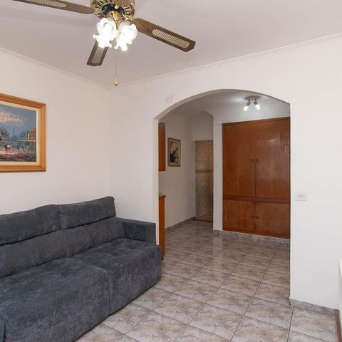 Casa à venda com 149m², 3 quartos e 2 vagas Casa à venda com 149m², 3 quartos e 2 vagasSala