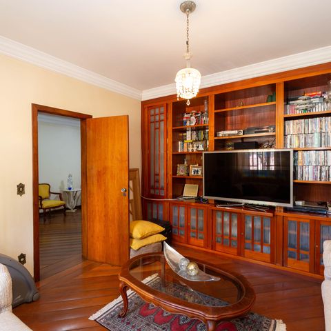 Casa para alugar com 515m², 4 quartos e 4 vagasQuarto 2
