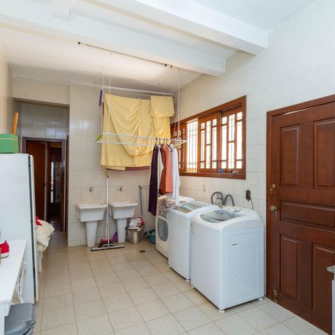 Casa para alugar com 515m², 4 quartos e 4 vagasÁrea de Serviço