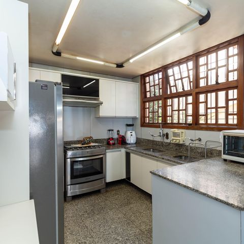 Casa para alugar com 515m², 4 quartos e 4 vagasCozinha