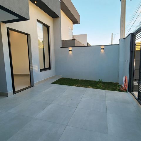 Casa à venda com 172m², 3 quartos e 1 vaga Casa à venda com 172m², 3 quartos e 1 vagaGaragem