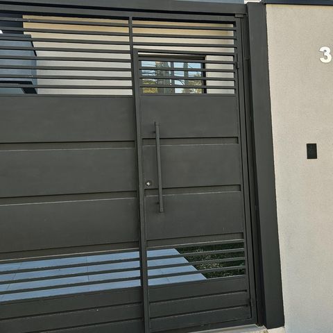 Casa à venda com 172m², 3 quartos e 1 vaga Casa à venda com 172m², 3 quartos e 1 vagaPlaquinha IINO-588