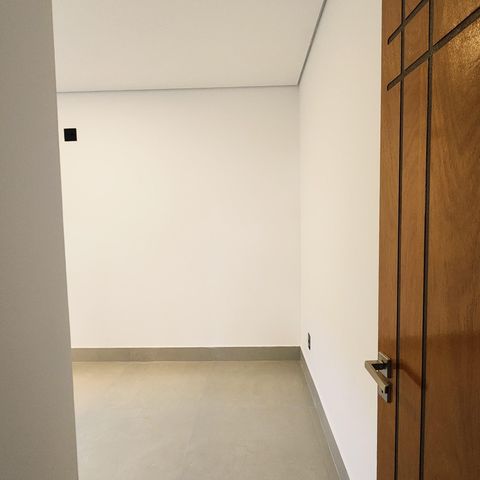 Casa à venda com 172m², 3 quartos e 1 vaga Casa à venda com 172m², 3 quartos e 1 vagaSuíte