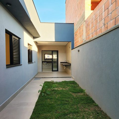 Casa à venda com 172m², 3 quartos e 1 vaga Casa à venda com 172m², 3 quartos e 1 vagaÁrea comum