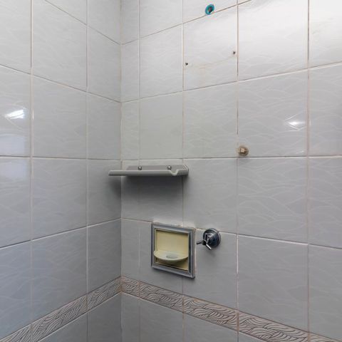 Casa para alugar com 220m², 3 quartos e 4 vagas Casa para alugar com 220m², 3 quartos e 4 vagasBanheiro da Suíte