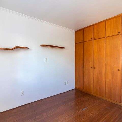 Casa para alugar com 220m², 3 quartos e 4 vagas Casa para alugar com 220m², 3 quartos e 4 vagasSuíte