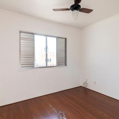 Casa para alugar com 220m², 3 quartos e 4 vagas Casa para alugar com 220m², 3 quartos e 4 vagasQuarto 2