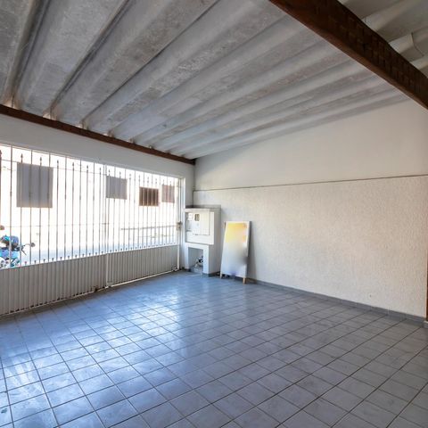 Casa para alugar com 220m², 3 quartos e 4 vagas Casa para alugar com 220m², 3 quartos e 4 vagasGaragem
