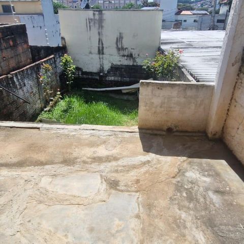 Casa à venda com 60m², 1 quarto e sem vaga