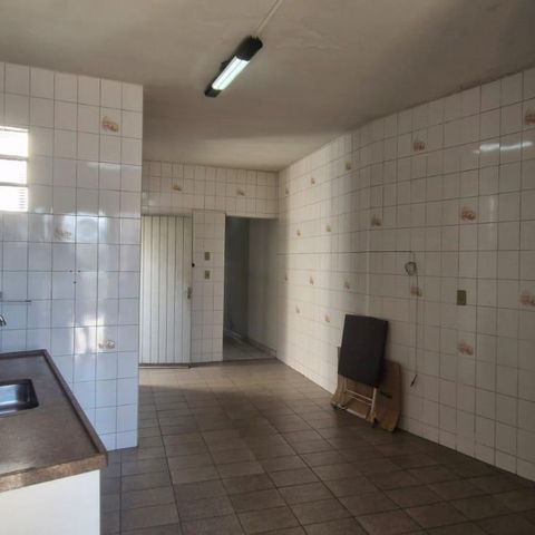 Casa à venda com 60m², 1 quarto e sem vaga