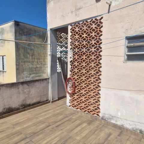 Casa à venda com 60m², 1 quarto e sem vaga
