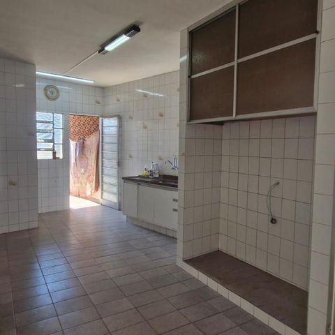 Casa à venda com 60m², 1 quarto e sem vaga