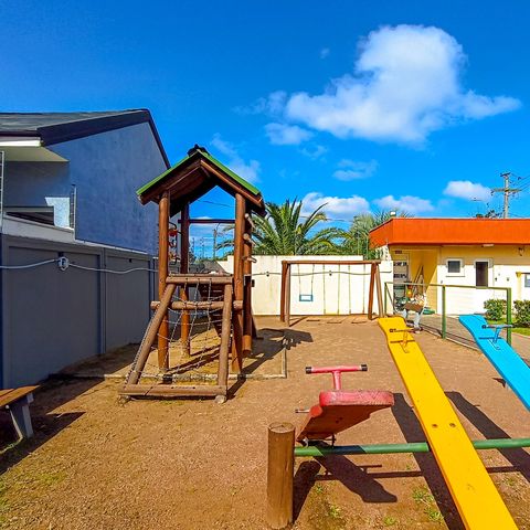 Casa de condomínio à venda com 111m², 3 quartos e 2 vagas Casa de condomínio à venda com 111m², 3 quartos e 2 vagasPlayground
