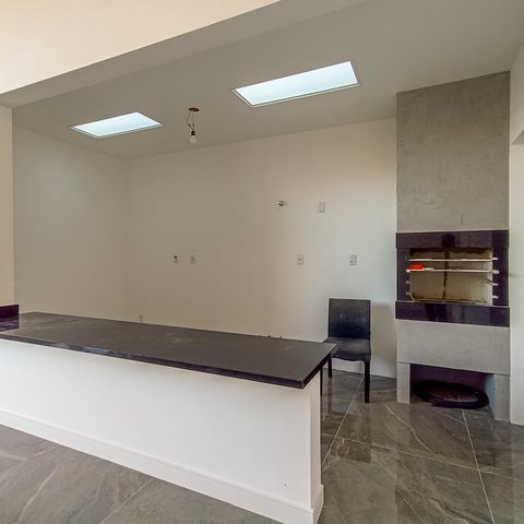 Casa de condomínio à venda com 111m², 3 quartos e 2 vagas Casa de condomínio à venda com 111m², 3 quartos e 2 vagasCozinha