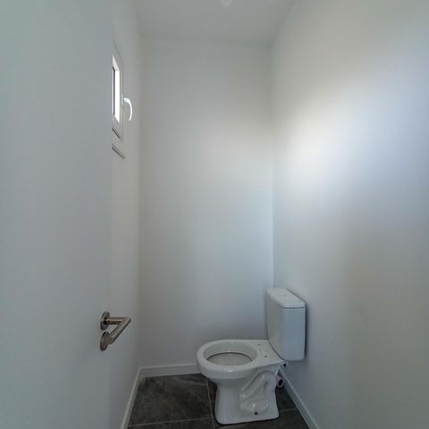 Casa de condomínio à venda com 111m², 3 quartos e 2 vagas Casa de condomínio à venda com 111m², 3 quartos e 2 vagasLavabo