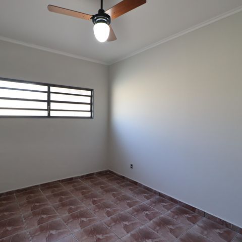 Casa para alugar com 241m², 6 quartos e 4 vagasQuarto 1