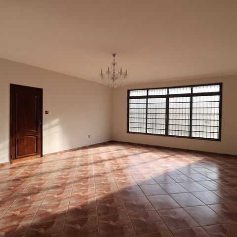 Casa para alugar com 241m², 6 quartos e 4 vagasSala 3