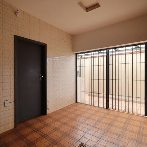 Casa para alugar com 241m², 6 quartos e 4 vagasÁrea de Serviço