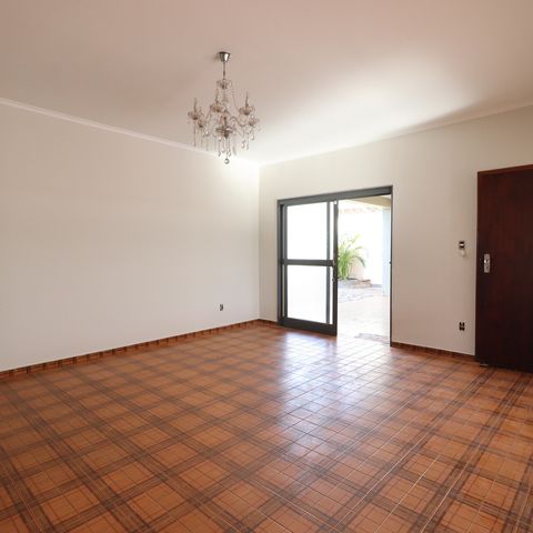 Casa para alugar com 241m², 6 quartos e 4 vagasSala 2